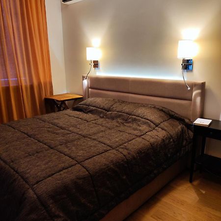 Lux Apartment, Liko Grad Киев Экстерьер фото
